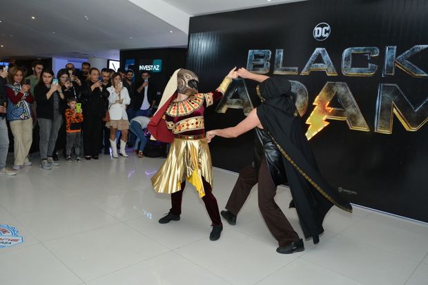 cinemaplus-da-yeni-dc-personaji-black-adam-filminin-numayisi-kecirilib-foto